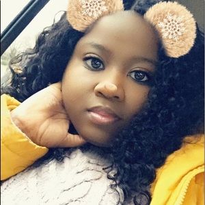 Meet your Posher, Christye